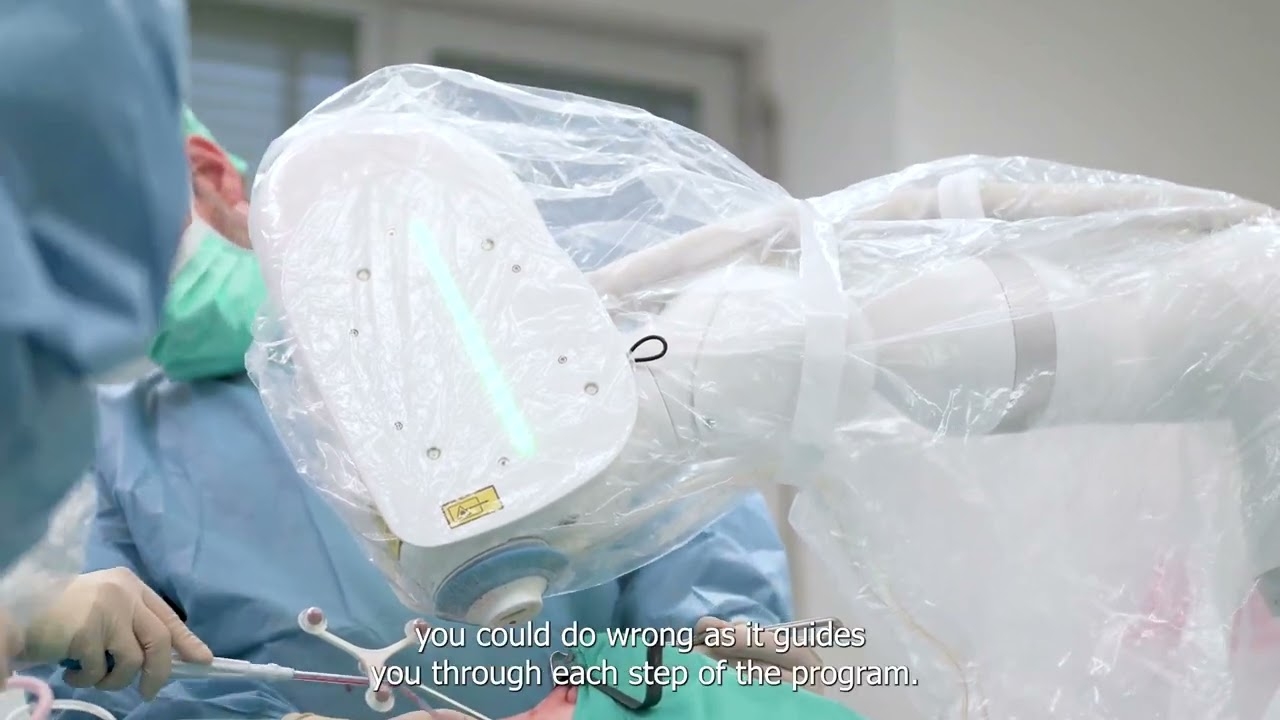 CARLO - Scrub Nurse Testimonial