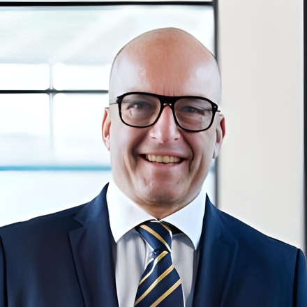Prof. Dr. med. Steffen Ruchholtz