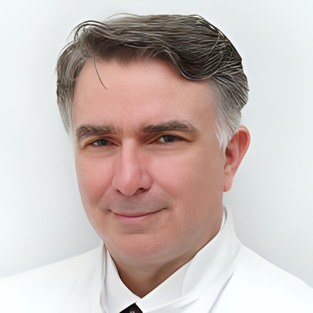 Dr. med. Sascha Szoltysik