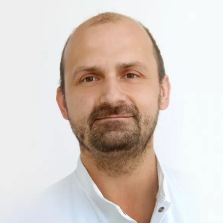 Dr. med. Rainer Okrojek