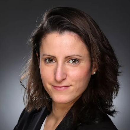 Dr. med. Sabrina Schmoll