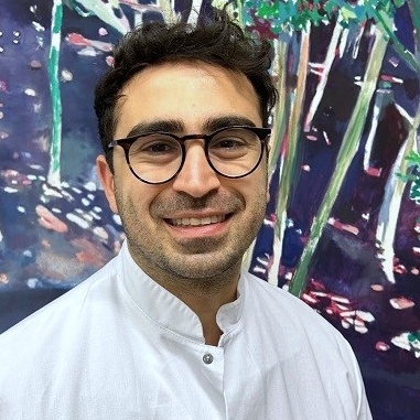 Dr. med. Cihan Akbulut