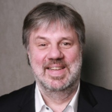 Dr. Torsten Schroder