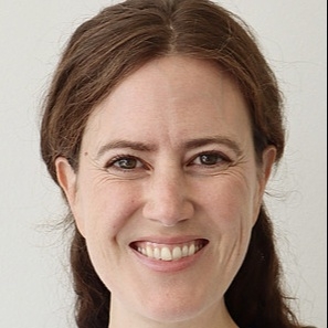 Dr. Eva Peris Renggli