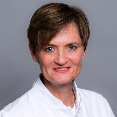 Dr. med. Astrid Klinger, MBA