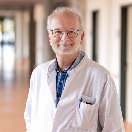 Dr. med. Egmont Harps