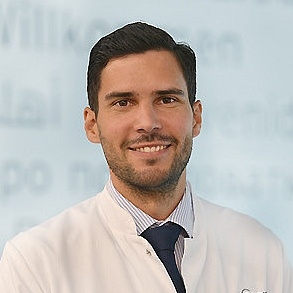 Univ. Prof. Dr. med. Matthias Pumberger, MHBA