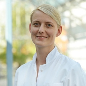 Dr. med. Kirsten Labbus