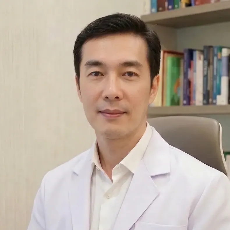 Dr. Ari Thanachartwet