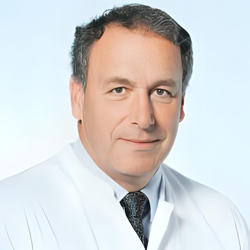 Dr. med. Andreas Romer