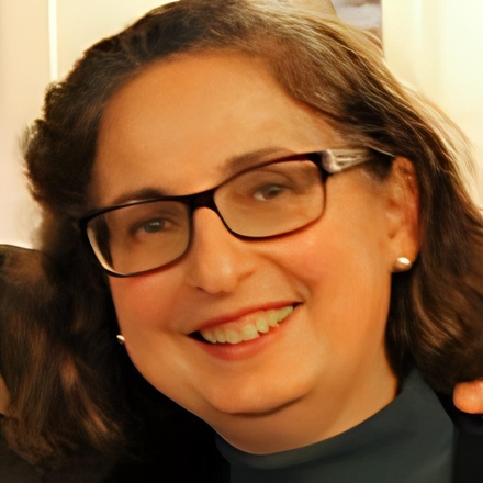 Dr. med. Gita Maher