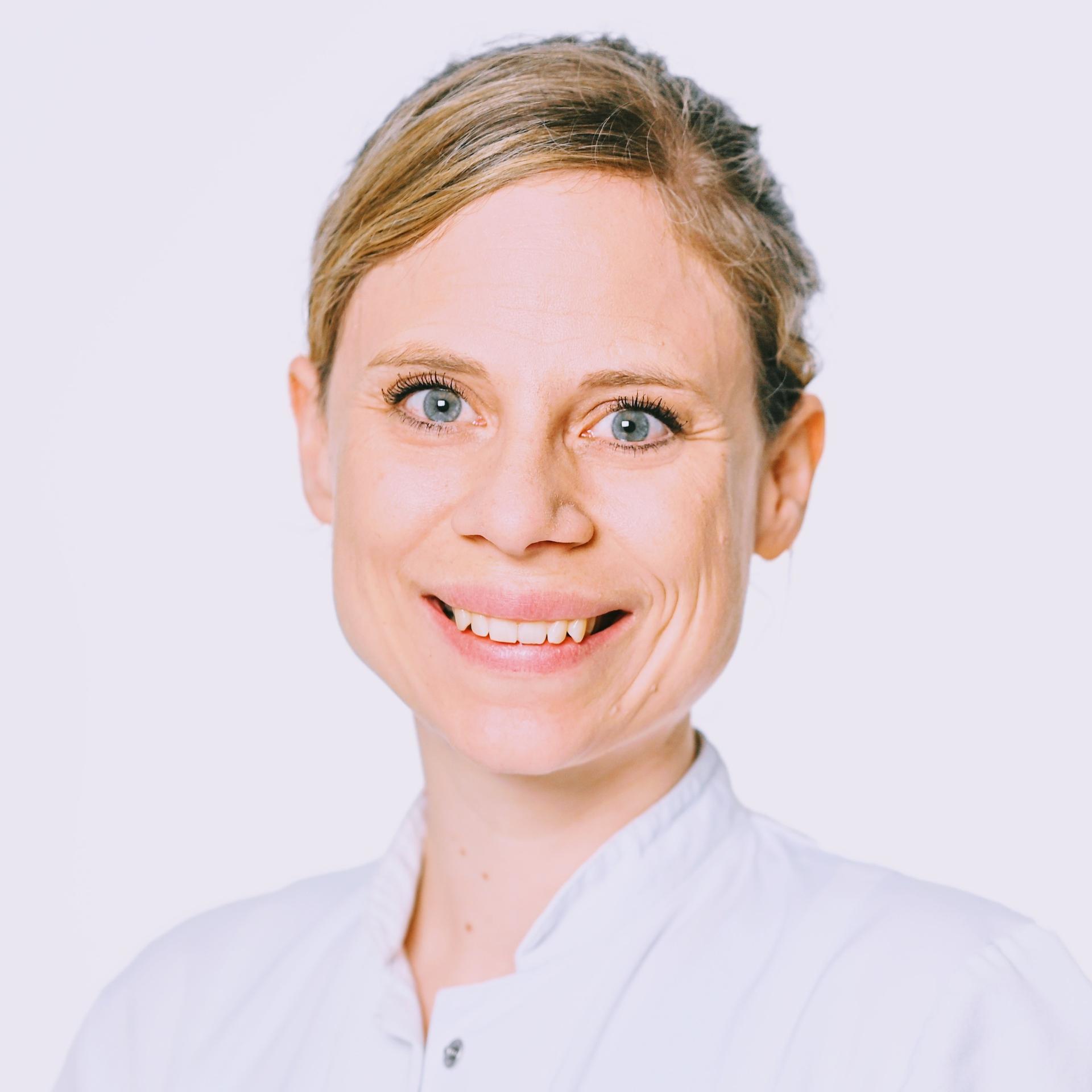 Dr. med. Sabrina Regele