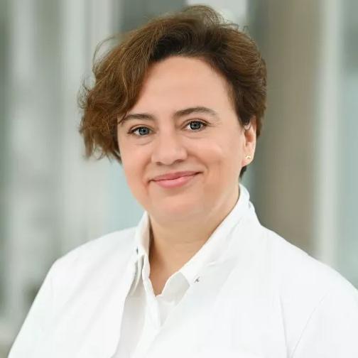 Dr. Nathalie Schandra