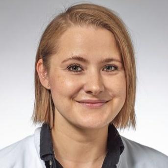 Dr. Caroline Tscherpel