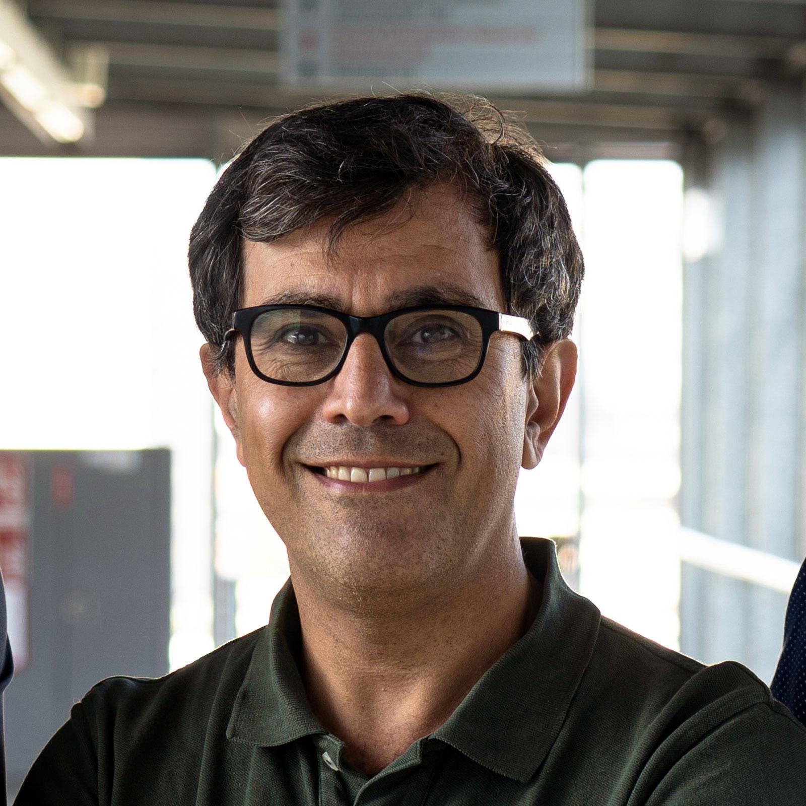 PD Dr. med. Anoosh Esmaeili