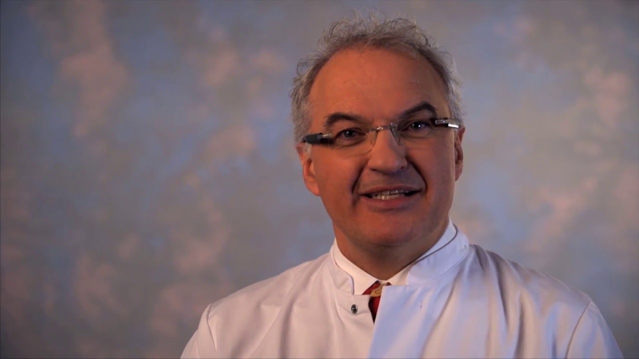Chief Physician Portrait Prof. Dr. Hermann Girschick