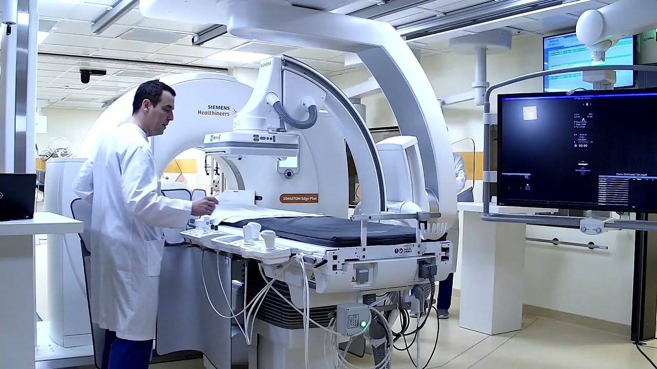 Therapy with insight live from Nexaris Angio CT