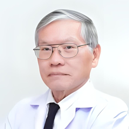 Dr. Damrong Prakaithip