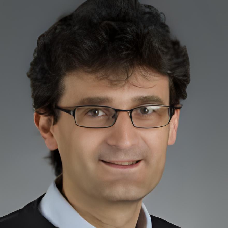 Dr. Roberto Chiarle