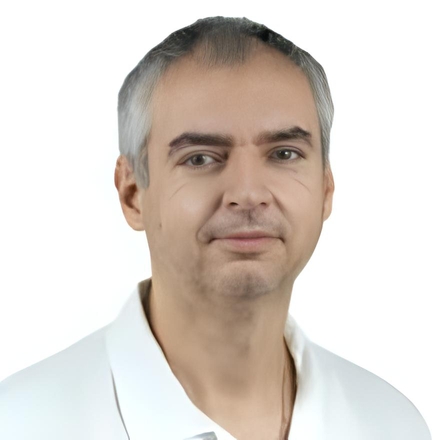 Dr. Kamil Tachir