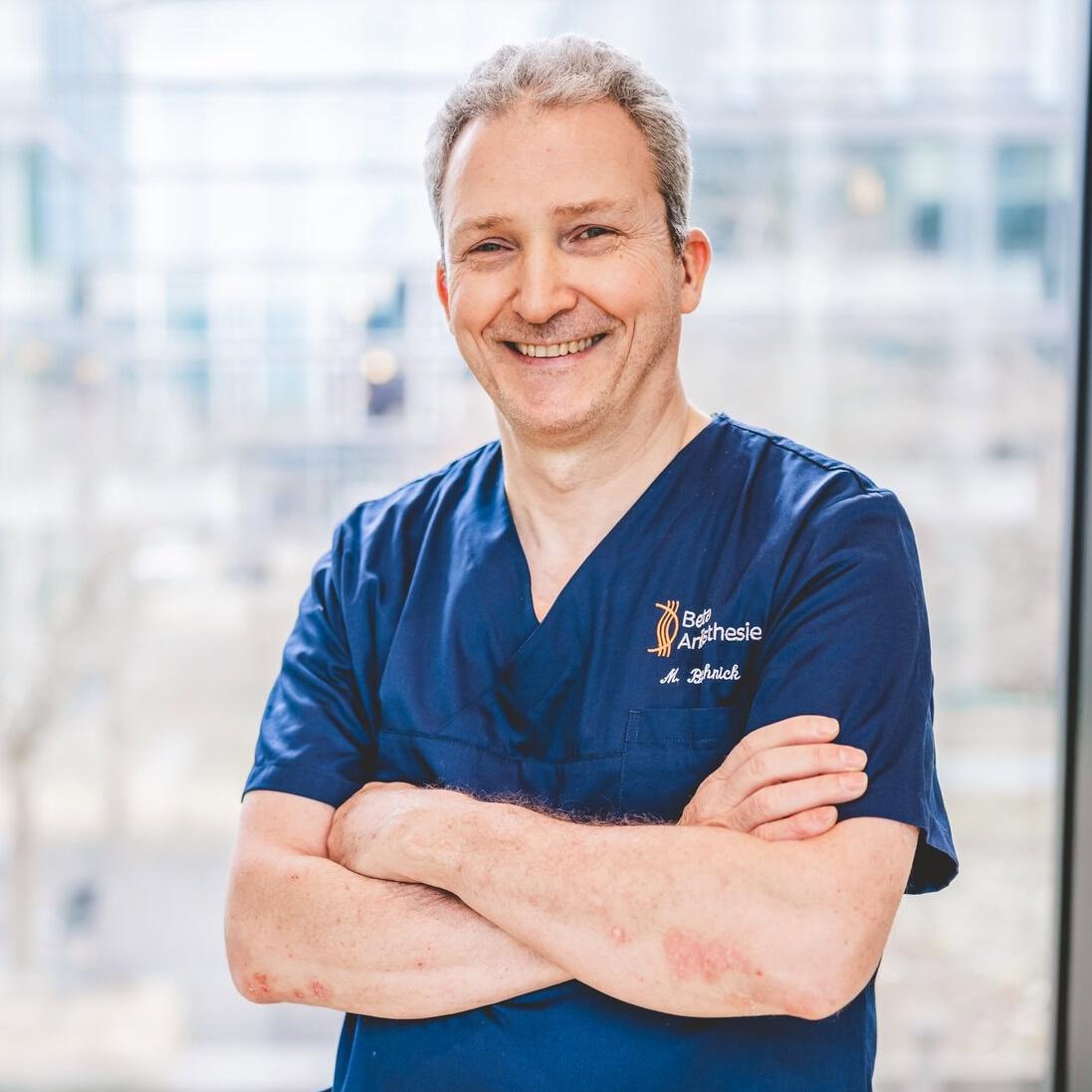 Dr. Michael Bochnick