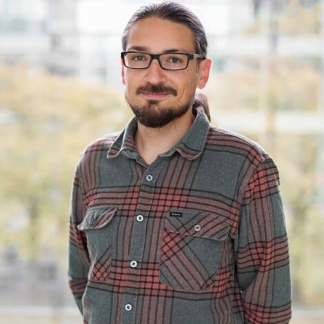 Dr. Constantin Winker