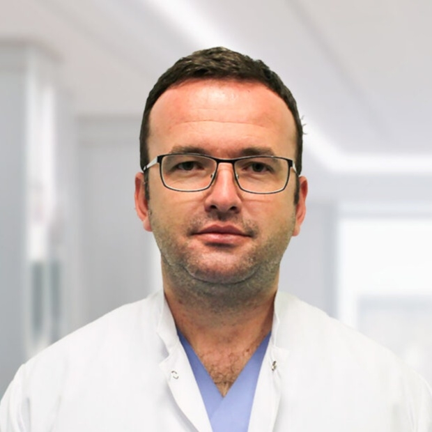 Dr. Ardian Hoti